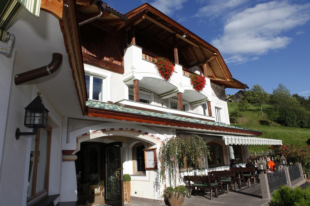 Hotel Hubertusstube Laion Exteriör bild